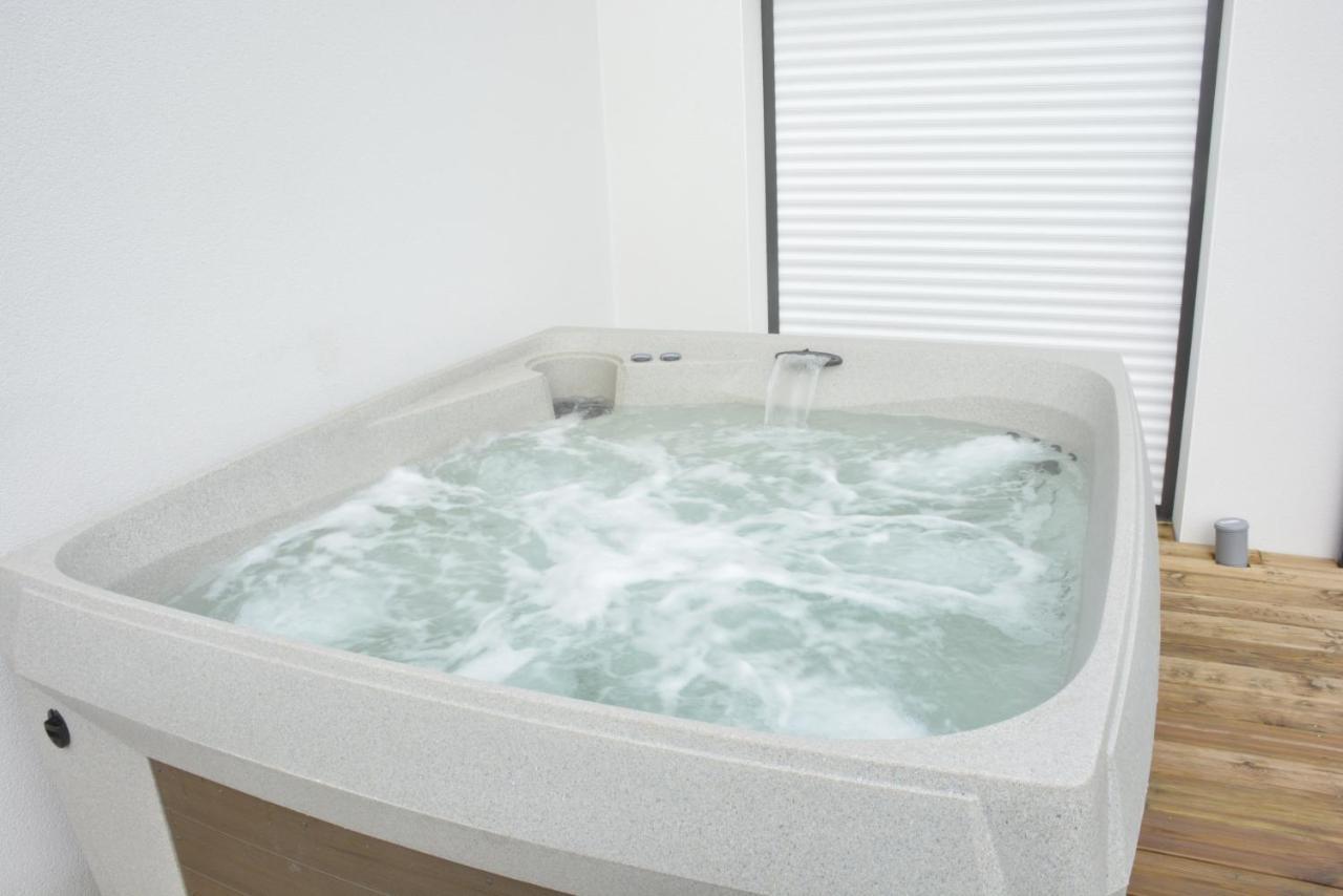 Maison A 200M Des Plages Avec Jacuzzi Trégunc Exteriör bild
